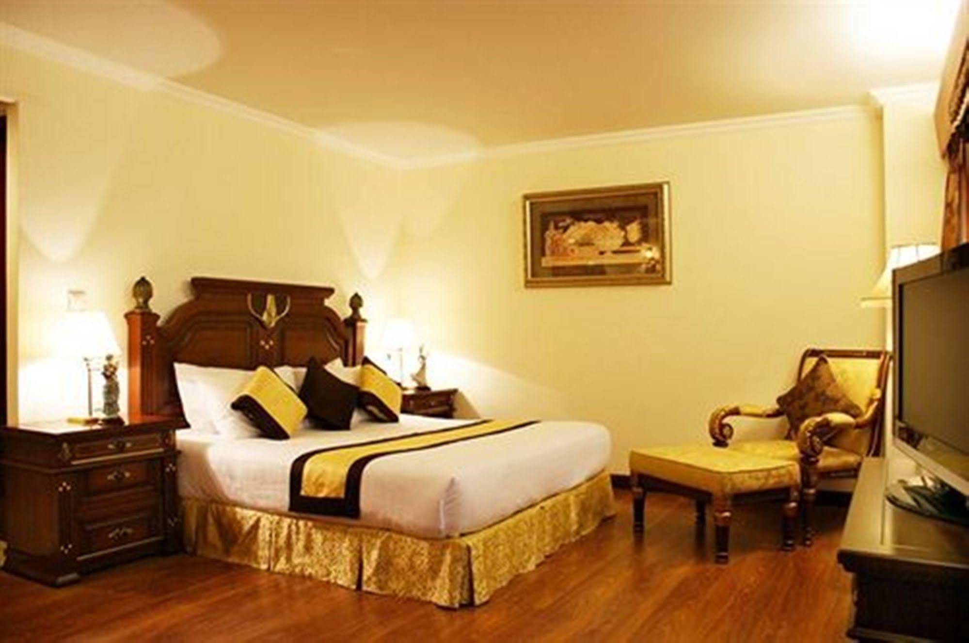 Lk Metropole Hotel Pattaya Exterior photo