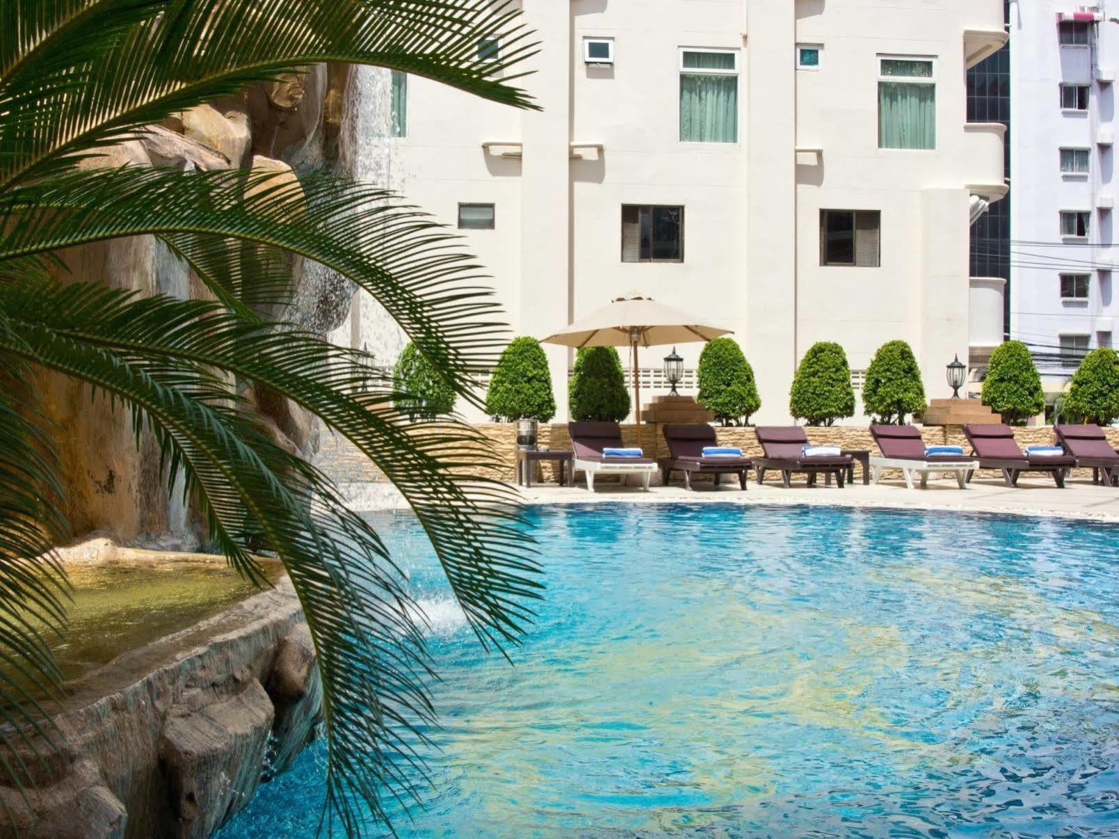 Lk Metropole Hotel Pattaya Exterior photo